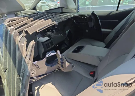 2023 Toyota Camry Xle V6 z USA, uszkodzony, nr VIN 4T1FZ1AK8PU076246